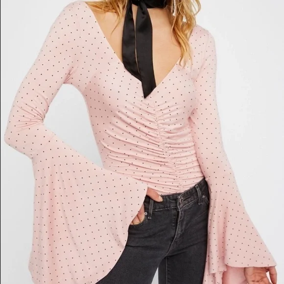 Free People polka dot flare sleeve v neck top M - Picture 1 of 6